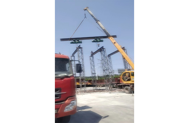 吊装货车葫芦架